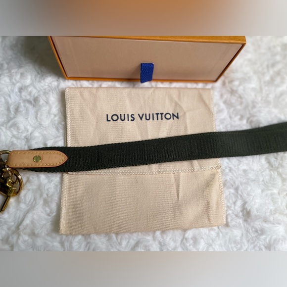 Louis Vuitton Monogram Khaki Green Multi Pochette Lanyard Key Holder 💚🤎 - Picture 13 of 16